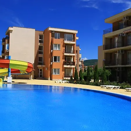 In Holiday Fort Golf Club Apartment